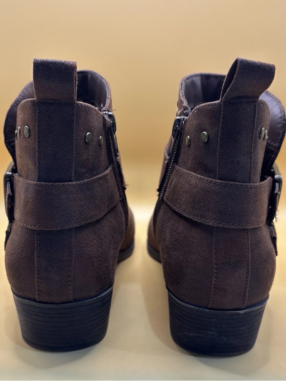 Falls Creek Womens Ankle Boots Size 9 Brown Studded Double Buckle Moto Western - Picture 7 of 10